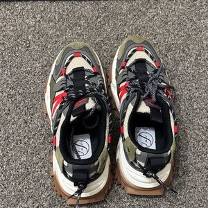 Stylish Multicolor Sneakers